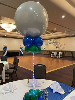 Reunion-Balloon-Centerpieces.jpg