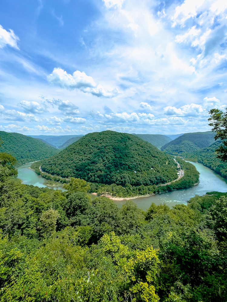 A horseshoe shaped bend in the river