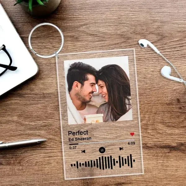 Best Gift Ideas- Personalized Customized Spotify Key Chain