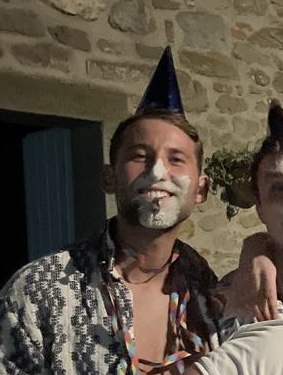 Autorenbild: Tom