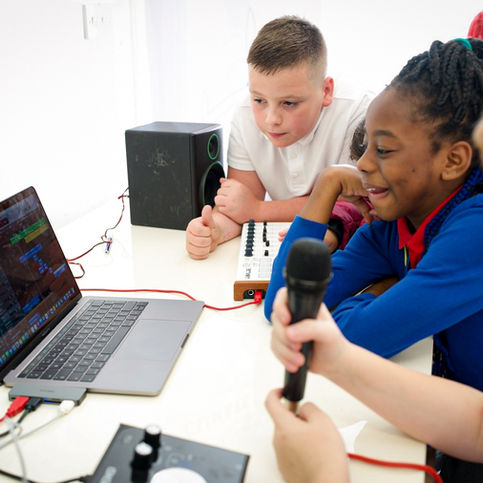 SSE Climate Connect - Influencing young peoples choices, sustainable future, sustainable communities, raise awareness of sustainable practices.