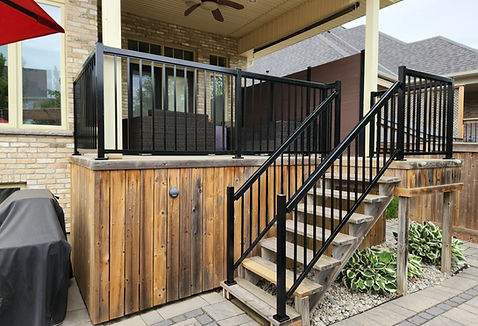 Aluminum railing