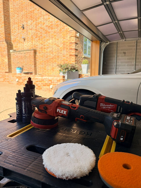 advanced paint correction in Aylesbury for paint restoration and defect removal in bedfordshire