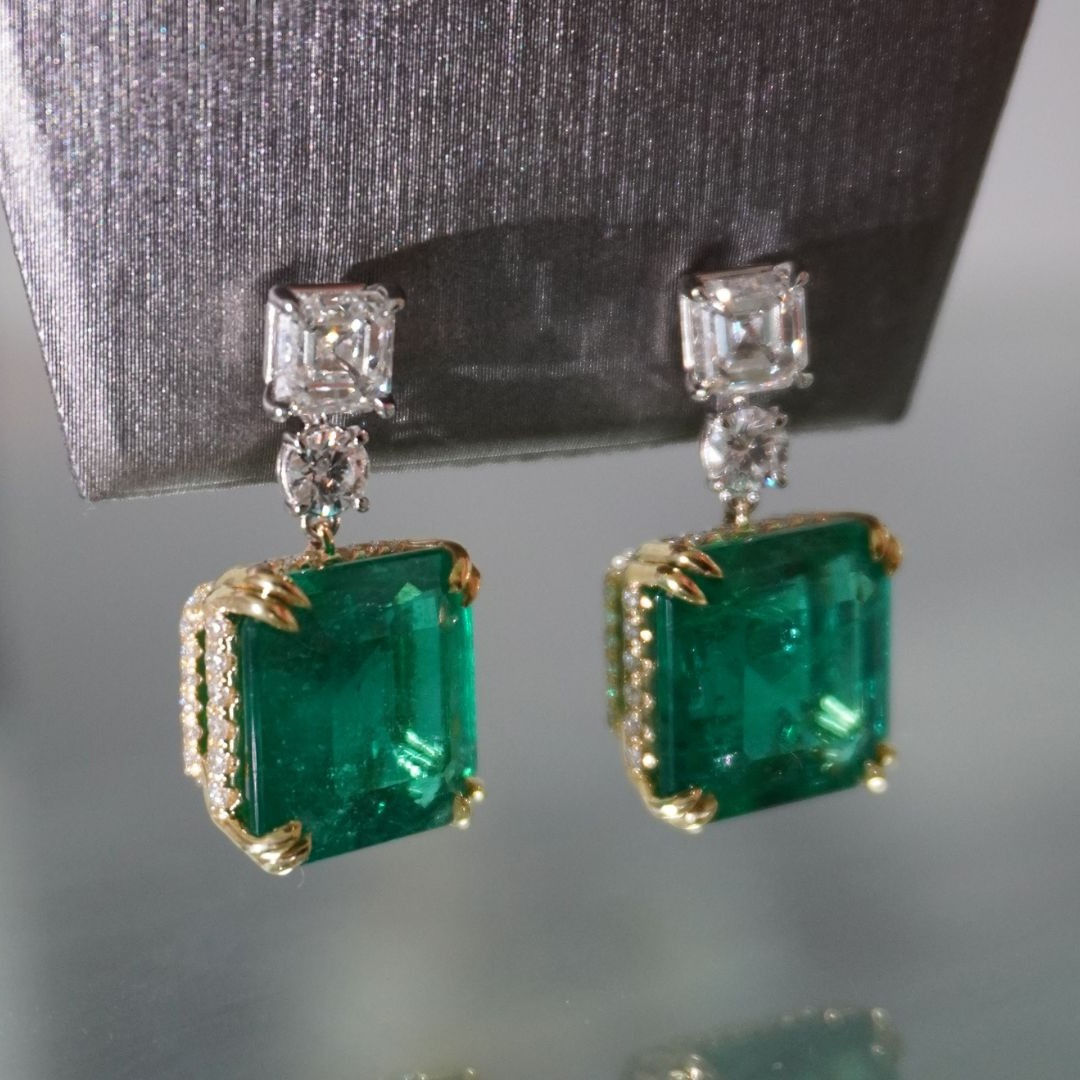 16 Carat Emerald Drop Earrings