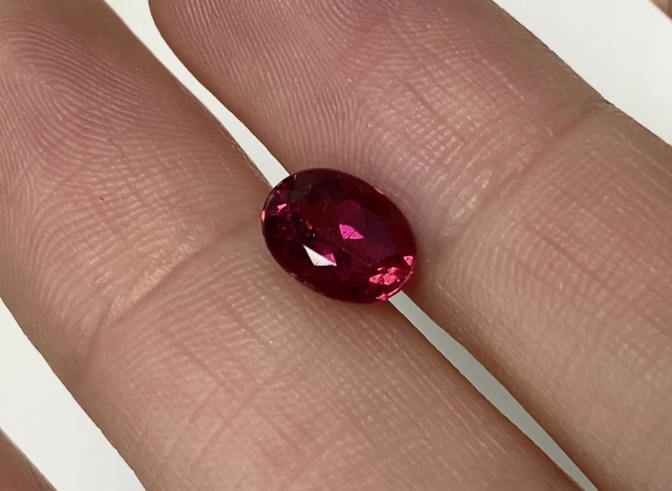 Thumbnail: Rubellite Tourmaline Oval 1.45 cts