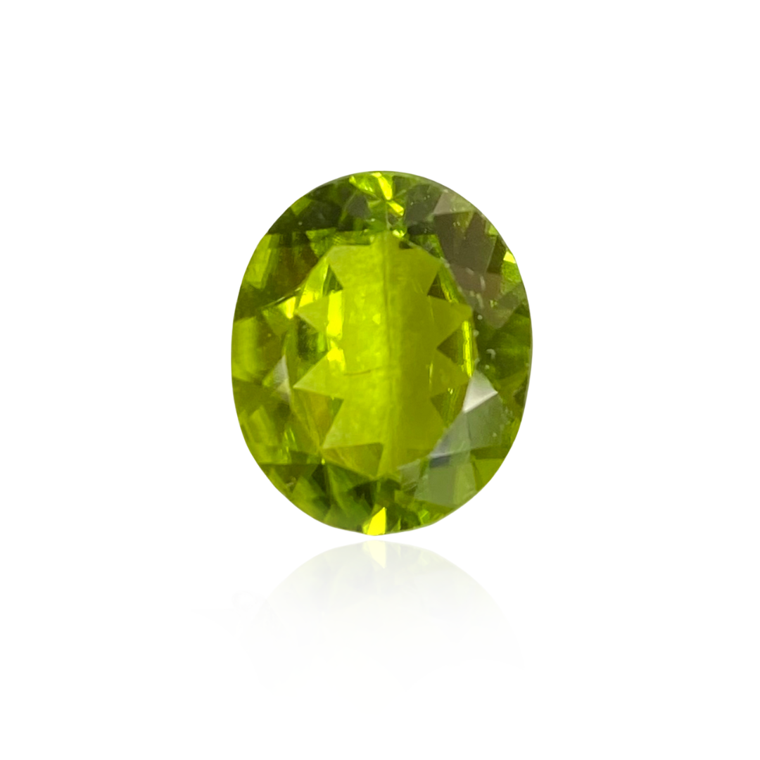 Peridot Oval 4.45 CT