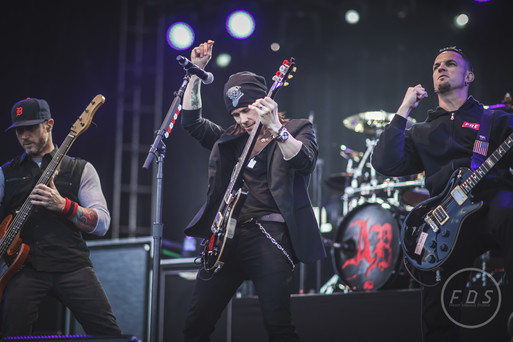 ALTER BRIDGE