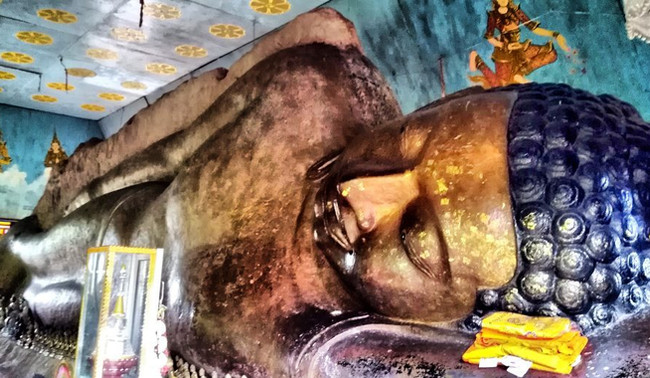 Le Grand Bouddha couché à Phnom Kulen