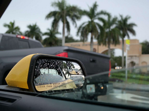 Une galette dans le taxi. 
