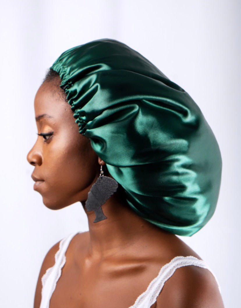 Bonnet en satin