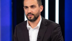 Kur nuk futesh në Kuvend, por futesh në Histori