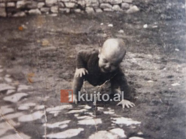 Rudina Dema - Vajza që u rrit pas telave me gjemba