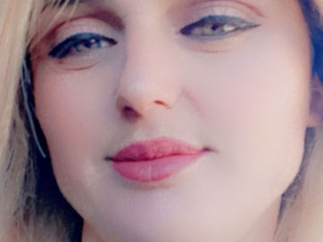 Na ndihmoni! Jemi shume te rinj per te shkuar ne karroca me rrota