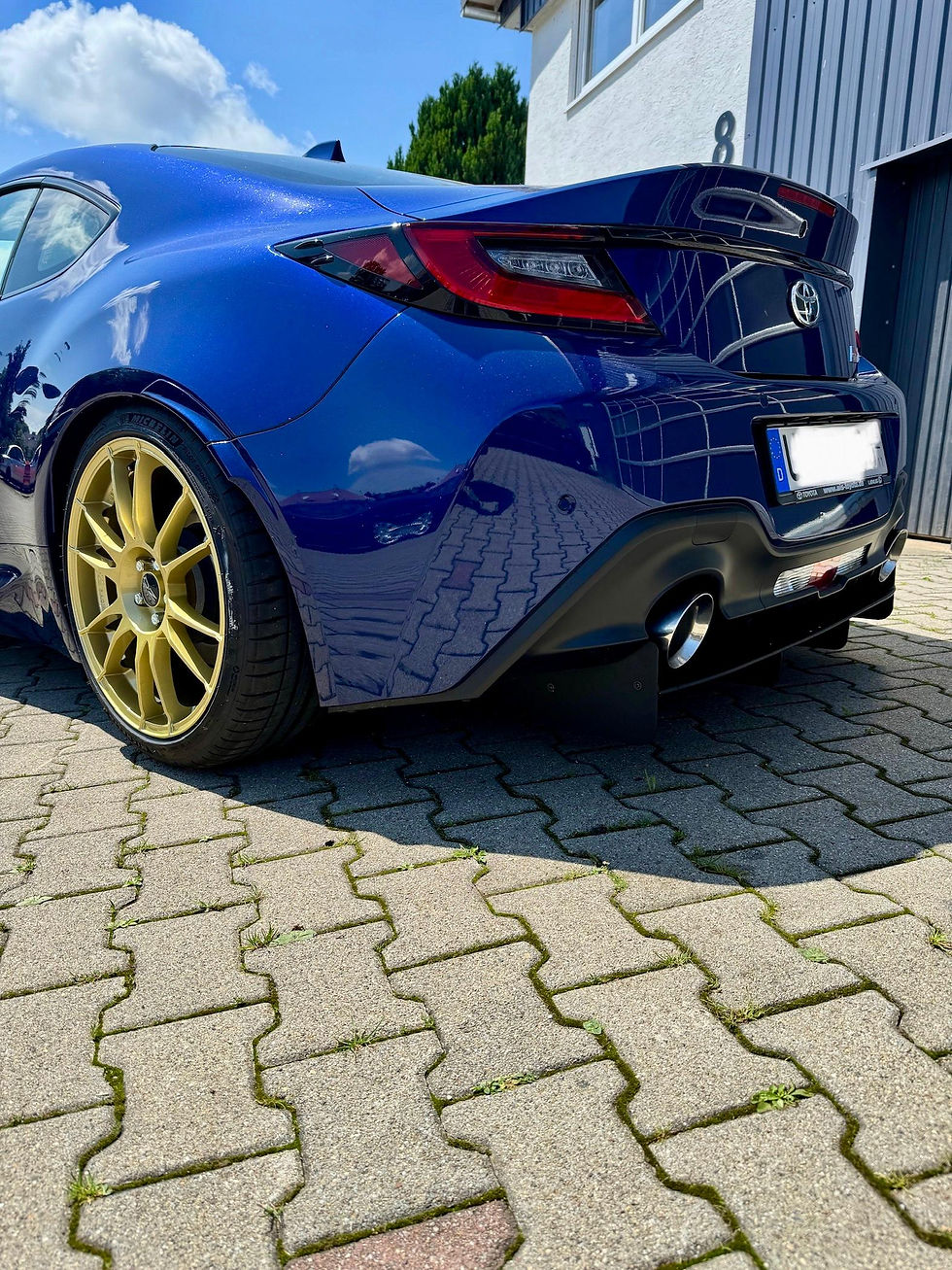 Toyota GR86 KW V3 mit OZ Ultraleggera