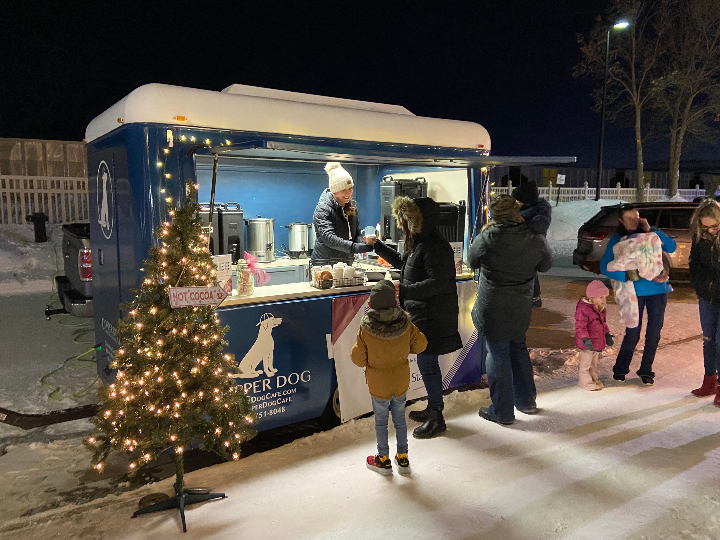 Mandan Holiday Lights Copper Dog Cafe