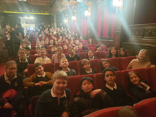 Une rencontre joyeuse avec Molière au Théâtre Le Ranelagh