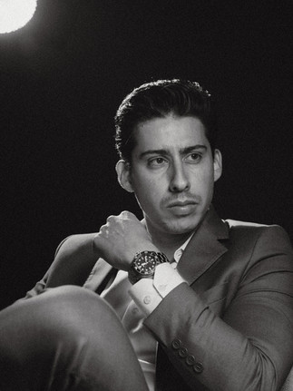 ensaio corporativo masculino em ribeirão preto de Fernando Garcia por Ju Rizieri