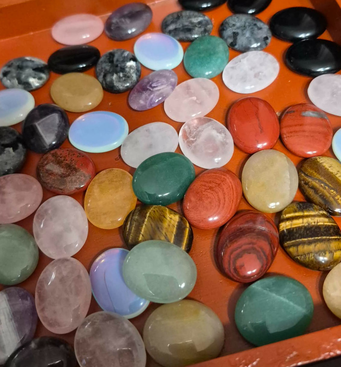 Thumb Stones