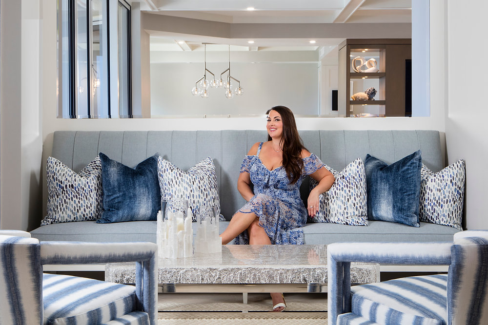 Luxury Pillow Styling: How to Elevate Your Home Decor Like a Designer ...