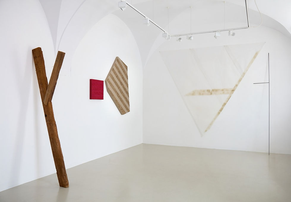 linhatravelâmina, exposição na Brisa Galeria