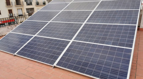 Ahorro eléctrico en los Palacios con inyección a red