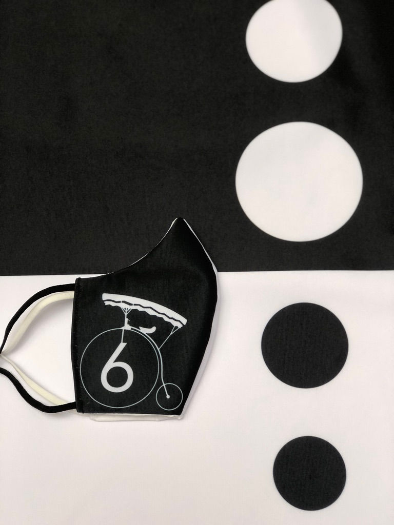 Thumbnail: Masque tissu design graphique #6 The Prisoner version 2