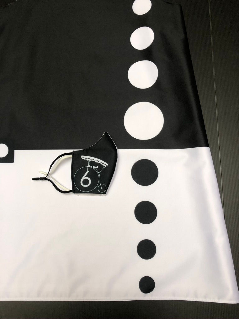 Thumbnail: Masque tissu design graphique #6 The Prisoner version 2