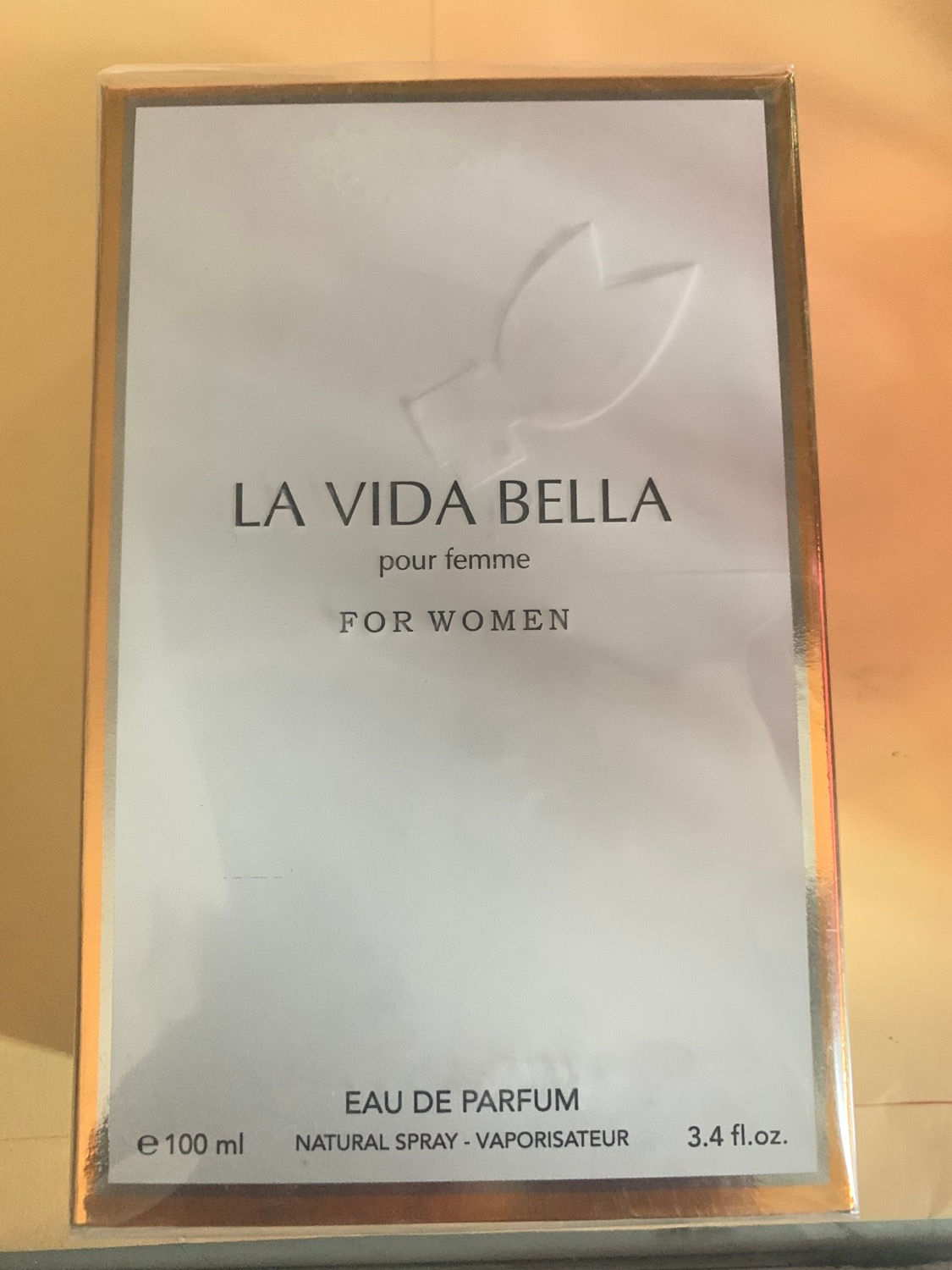 Perfumes, lociones y cremas costo por pieza incluye envío a toda la republica