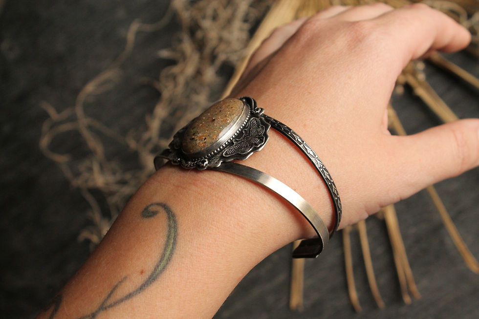 Thumbnail: Louisiana Opal * Sterling Silver * Lg 8" Cuff * Cicada Twilight