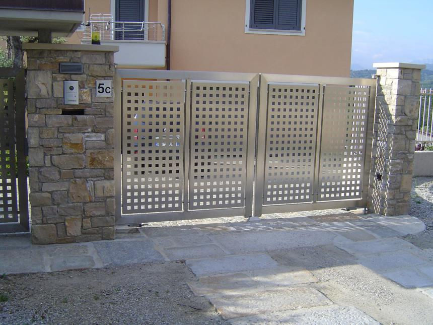 cancello taglio laser