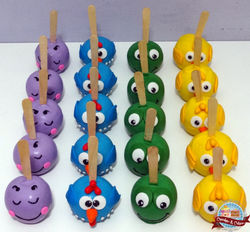 ChocoMaçãs Galinha Pintadinha