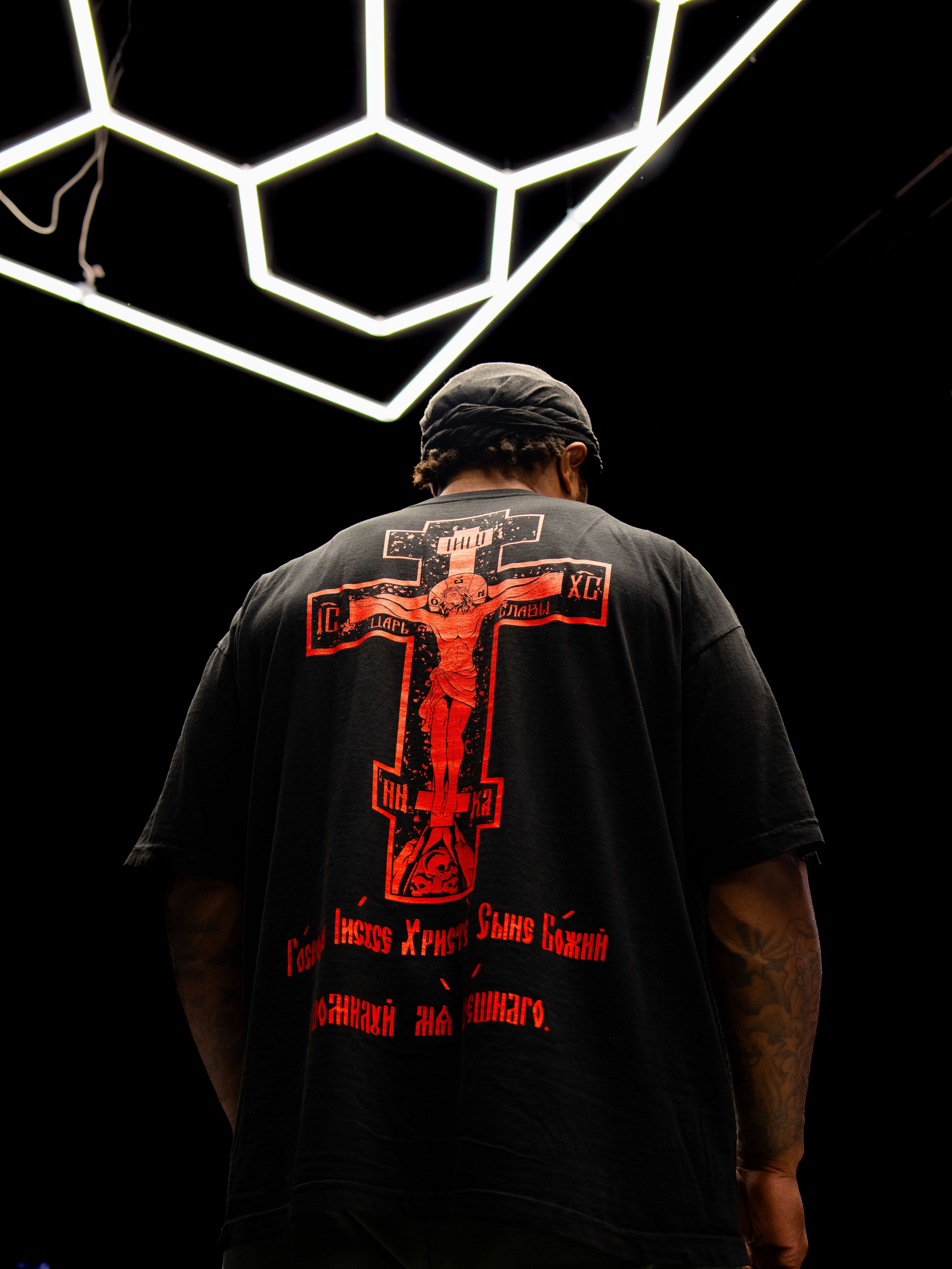 Cross and Prayer ( T-shirt)