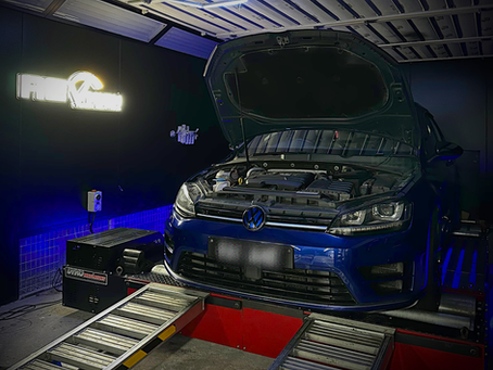 Josh’s MK7 Golf R – From Tame to Turbo Weapon with Revhigh Upgrades
