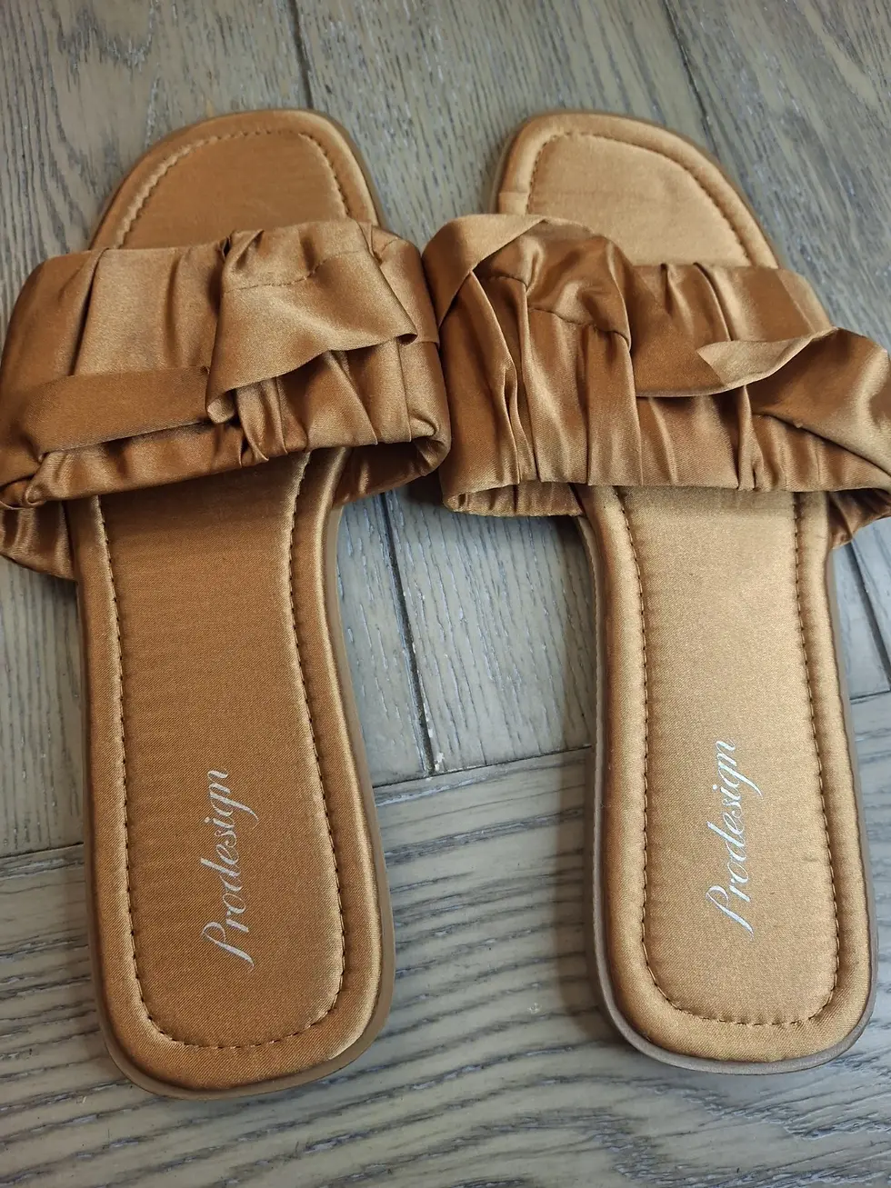 Women's Girls Size 9 bronze satin slides sandals
