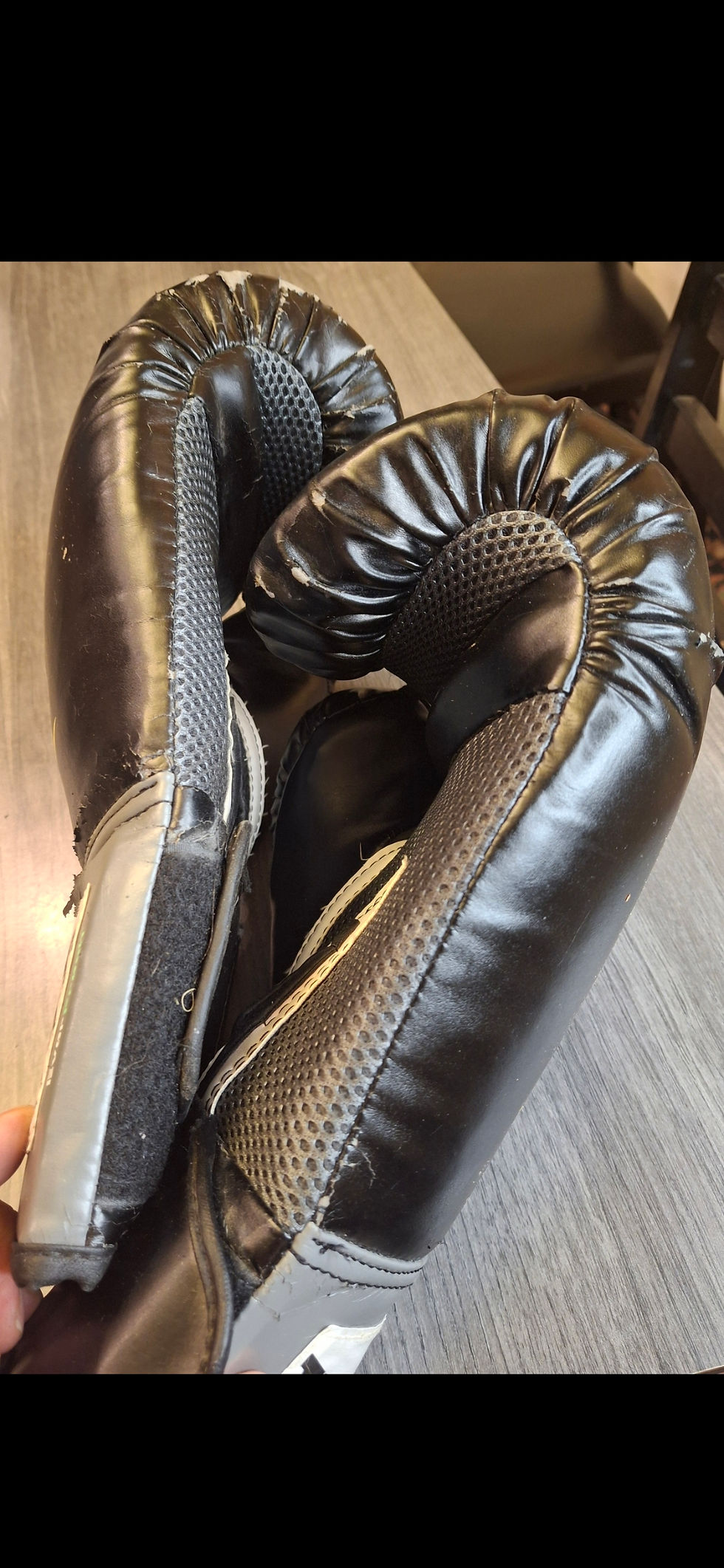 Thumbnail: Everlast Boxing Gloves 16 oz Size XL WITH Handwraps