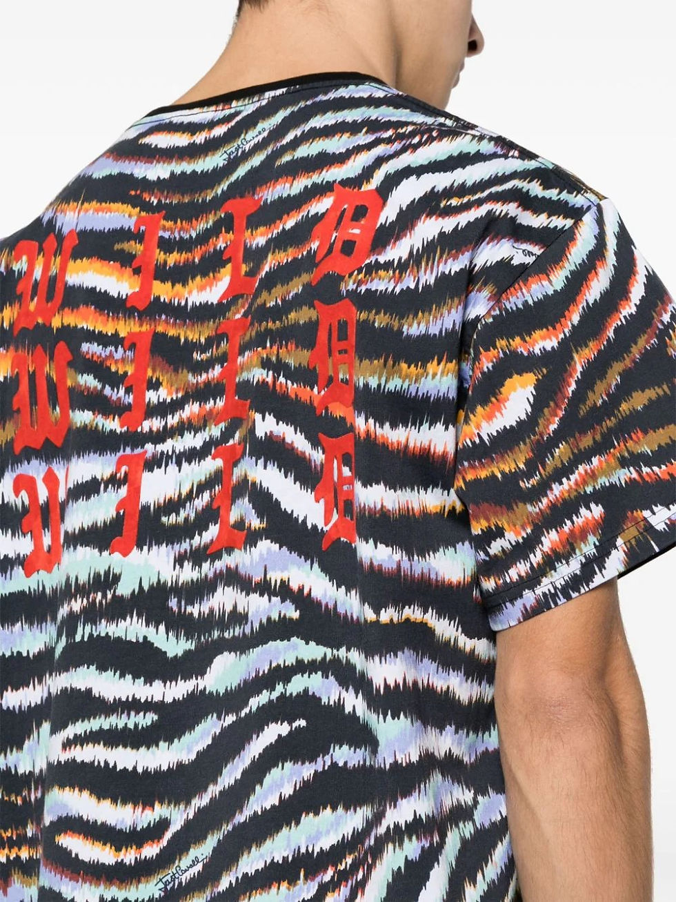 Thumbnail: T-SHIRT