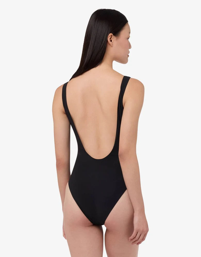 Thumbnail: FATO DE BANHO