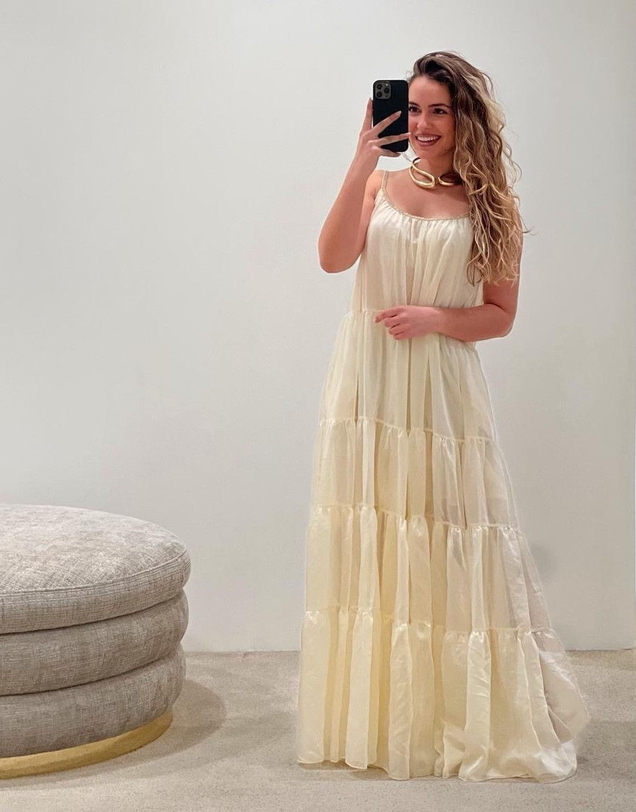 VESTIDO DE ALÇAS