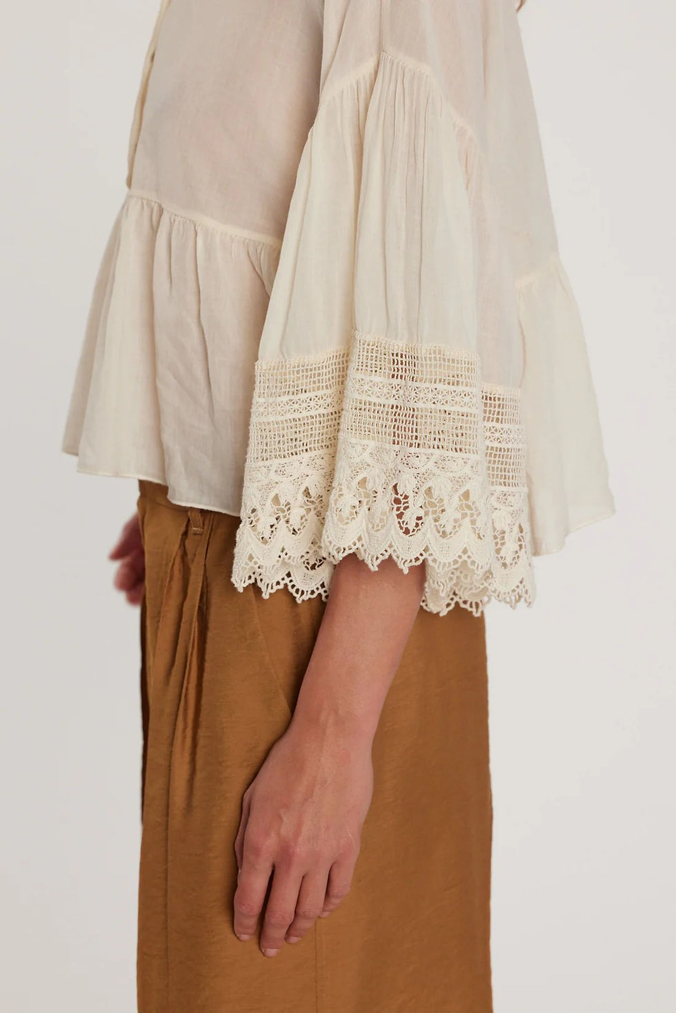 Thumbnail: BLUSA