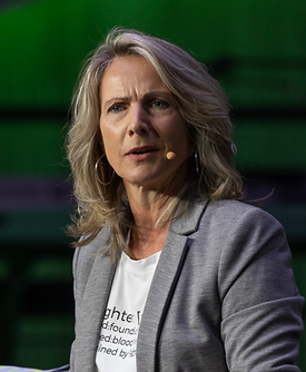 Klein (83 von 207)_edited.png