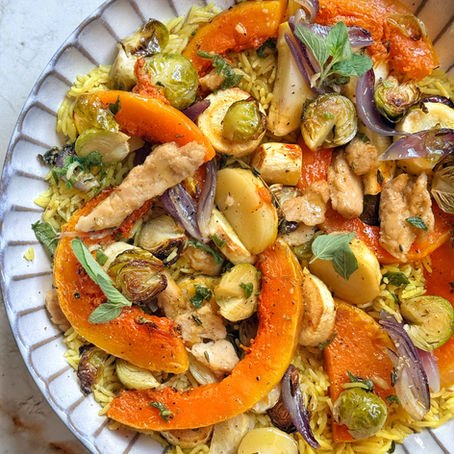 Traybake met herfstgroenten en geurige  rijst