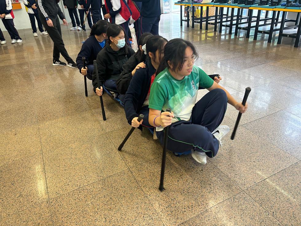 2024.11.21 初中到校服務