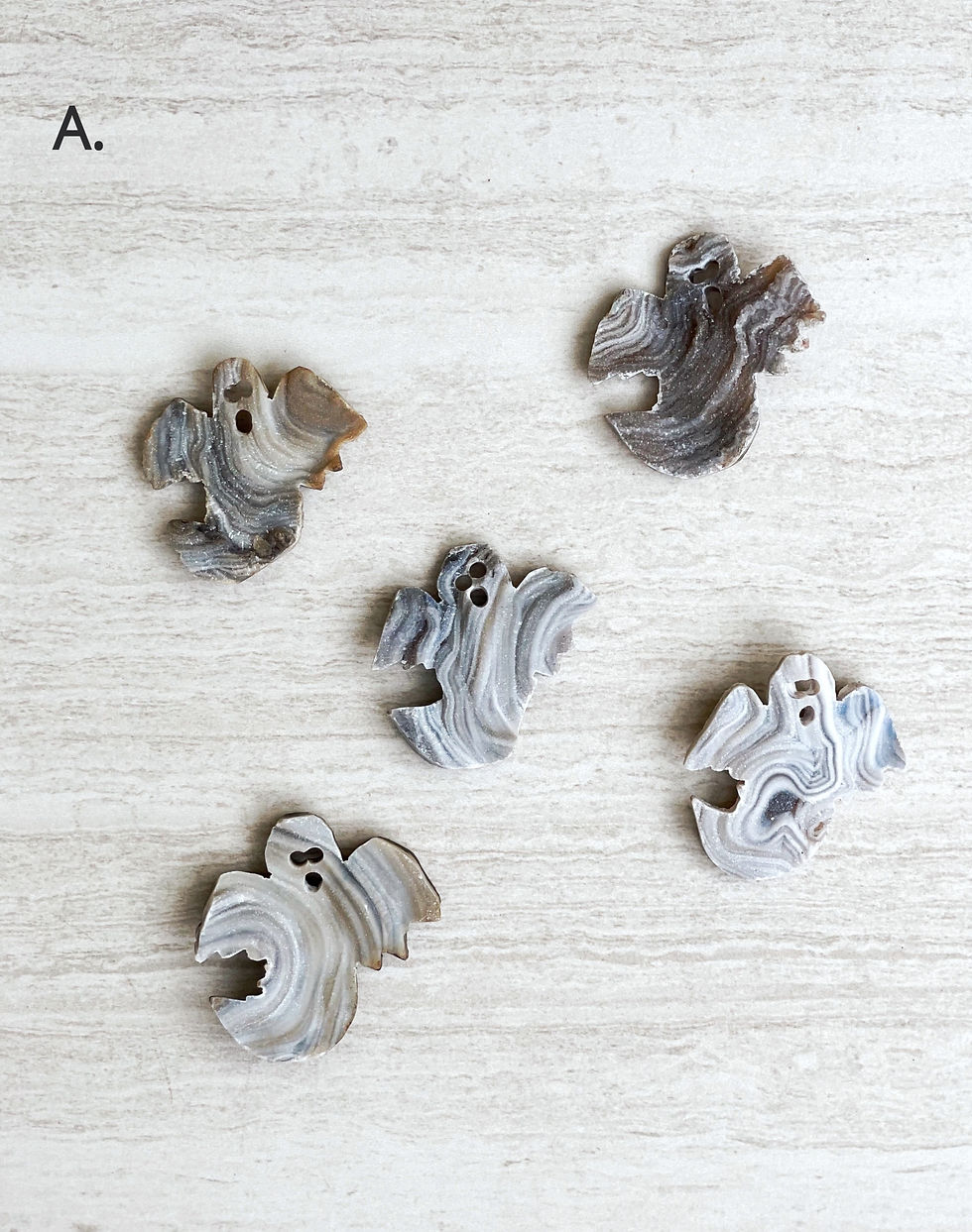 Thumbnail: Chalcedony Ghosts