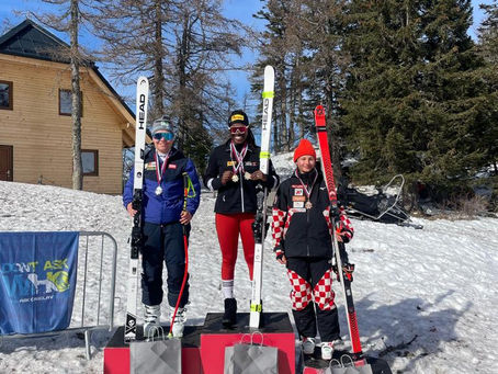 Silber für Julia Bauer im FIS Rennen in Slowenien