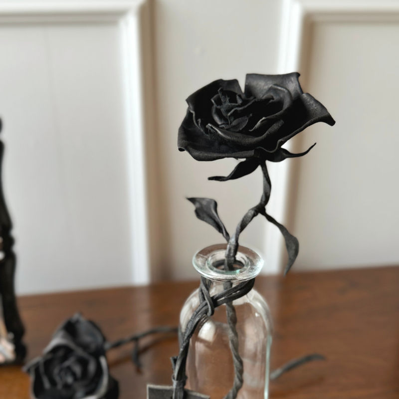 サムネイル： leather rose【Immortal】