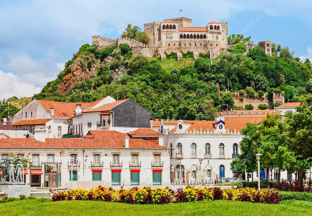 Castle and city of Leiria, a very interesting and unspoiled city to