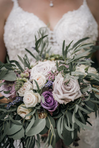 Elegant Wedding details at Pekes Manor