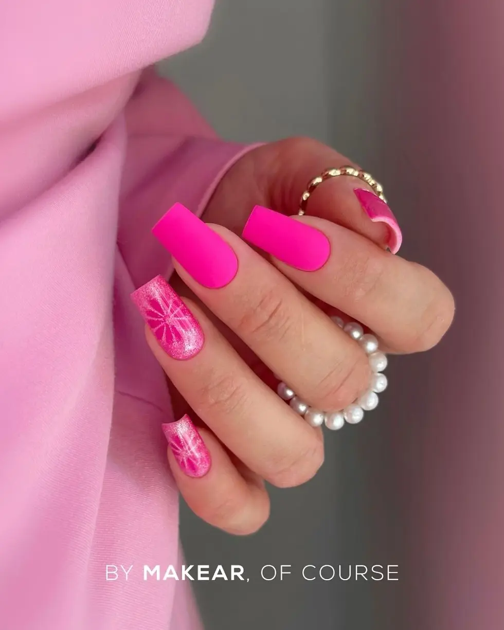 Thumbnail: Makear - UV Gel Polish - 8mm - N33