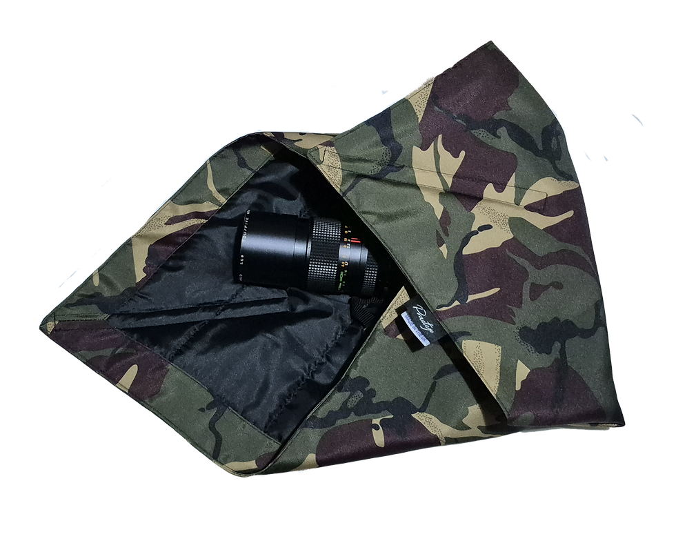 Thumbnail: Bundle Army Camo Waterproof 19" / 48cm Camera Wrap and double bean bag