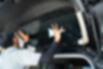 Tầm nhìn rõ nét khi sử dụng phim cách nhiệt chất lượng cao, giúp người lái xe an toàn cả ban ngày lẫn ban đêm